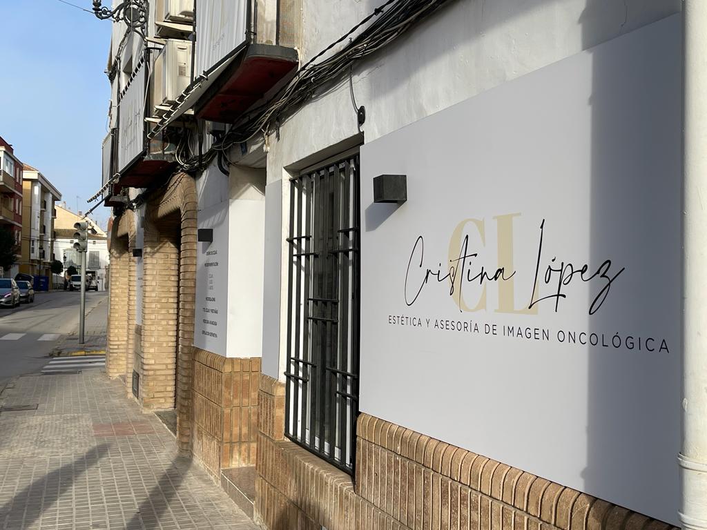 CRISTINA LOPEZ -ESTETICA Y ASESORIA DE IMAGEN ONCOLOGICA
