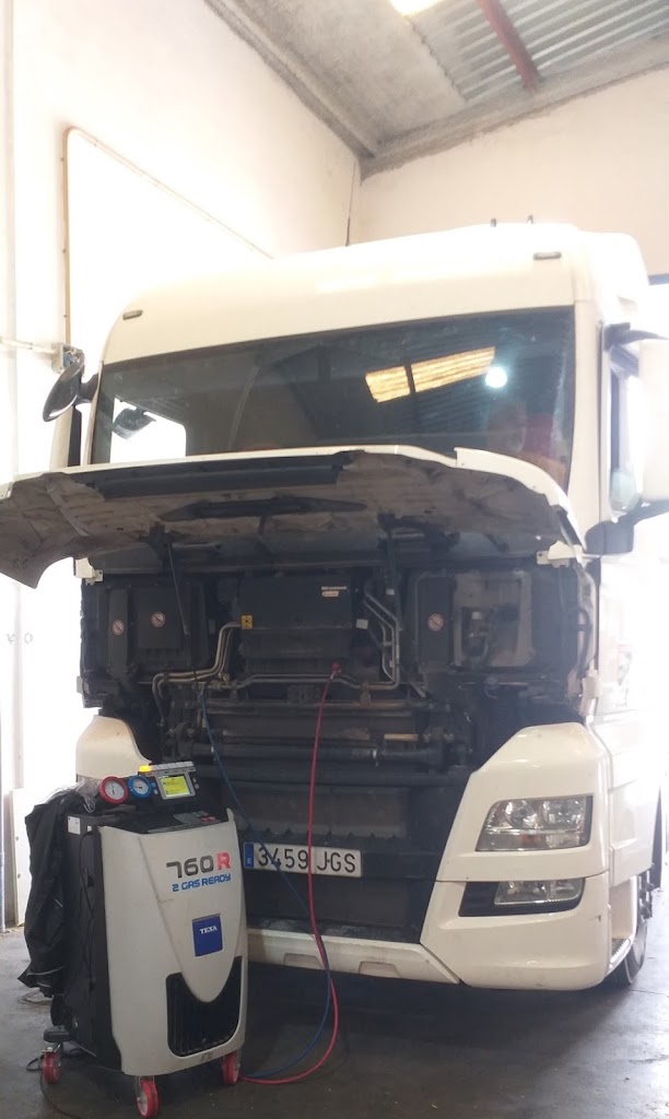 Talleres Uniq Motors & Masters — Del propietario
