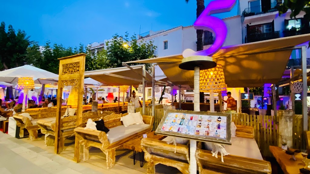 NUMBER 5 IBIZA | Cocktail Bar