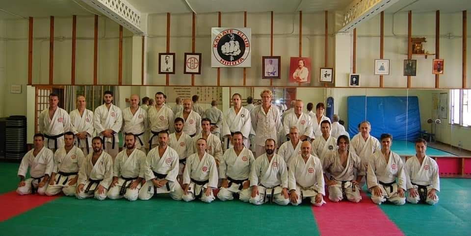 IES Matilde Salvador — Uniforme