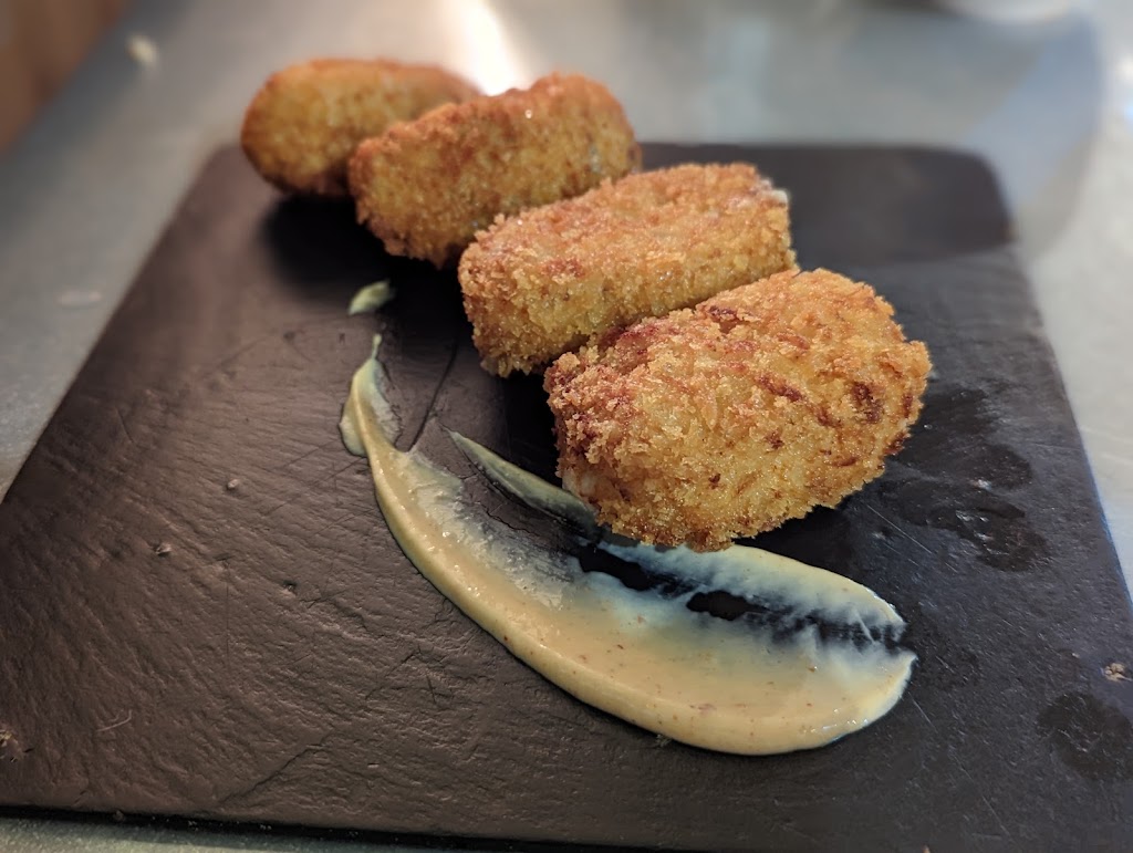 La Barra Del Erre — Comida y bebida