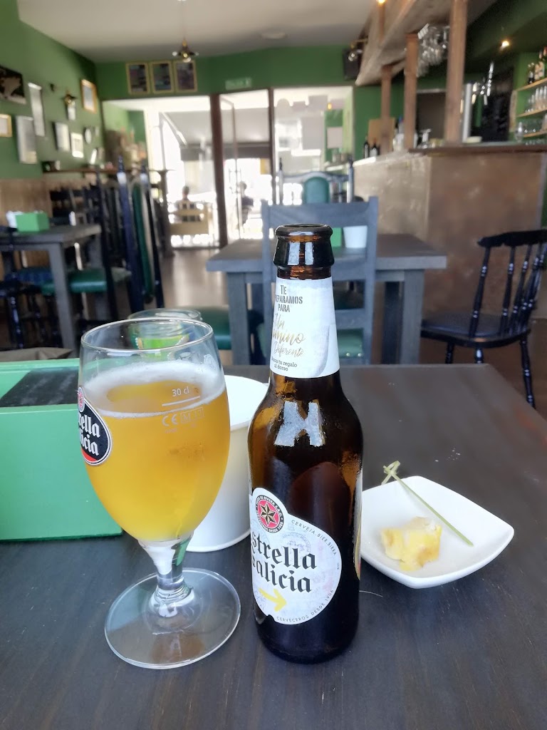 LA BELTANE — Comida y bebida