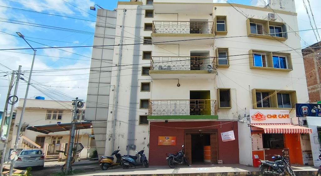 Cm Residency