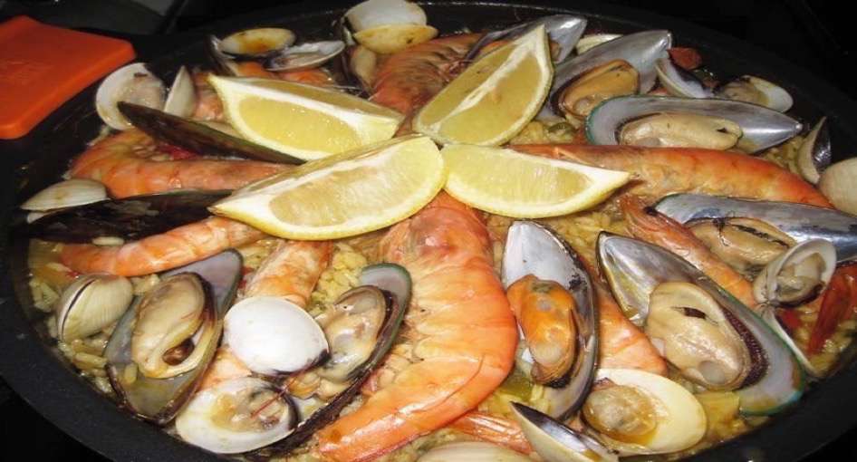 Casa Pepe - Playa Arena — Comida y bebida