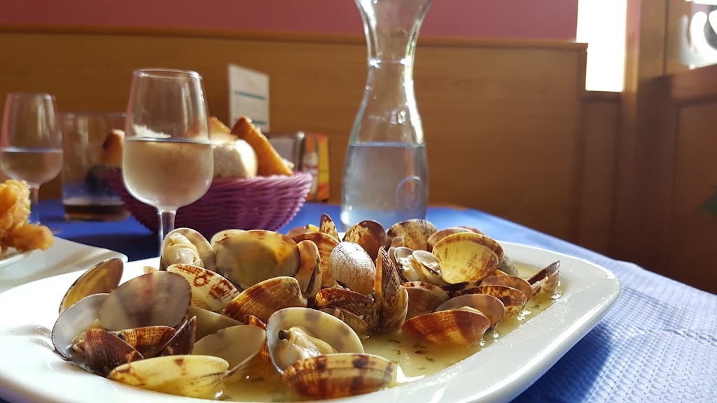 Bar Fin 2 — Comida y bebida
