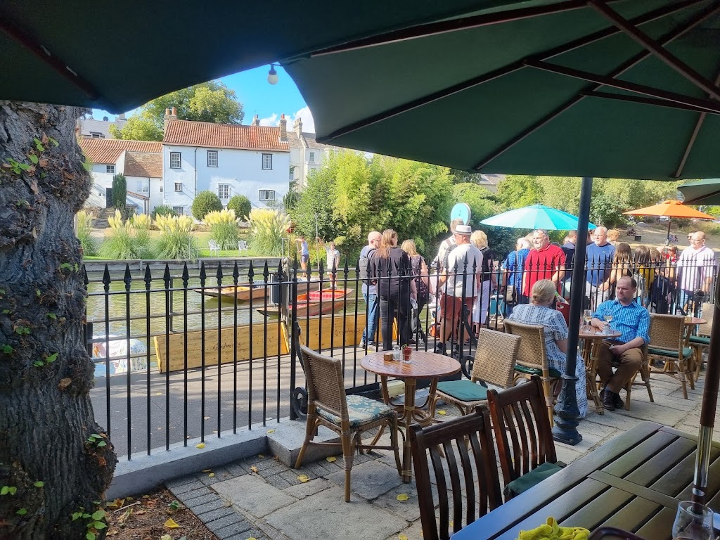 La Mimosa in Cambridge