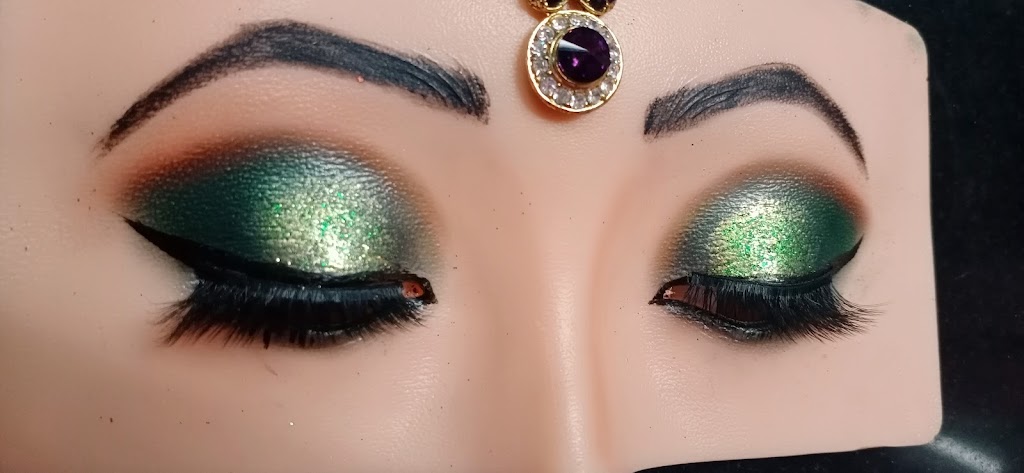 Ifra S Beauty Salon Makeup Artist