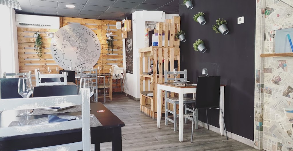 Latascona — Ambiente