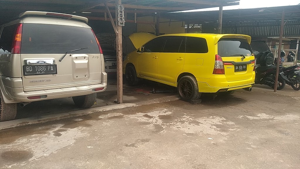 ADEK MOTOR Service