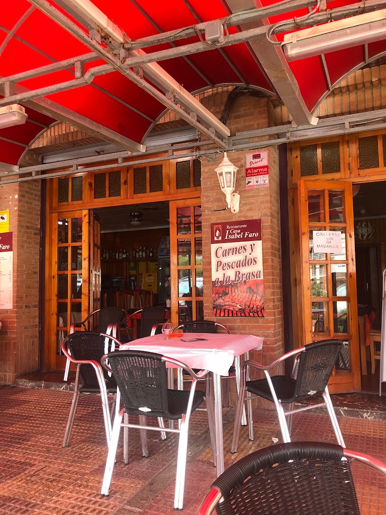 Restaurante Casa Isabel Faro. — Ambiente