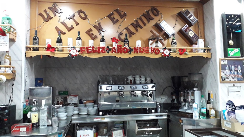 Bar Un Alto en el Camino