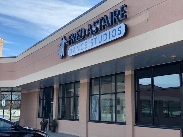  Fred Astaire Dance Studios