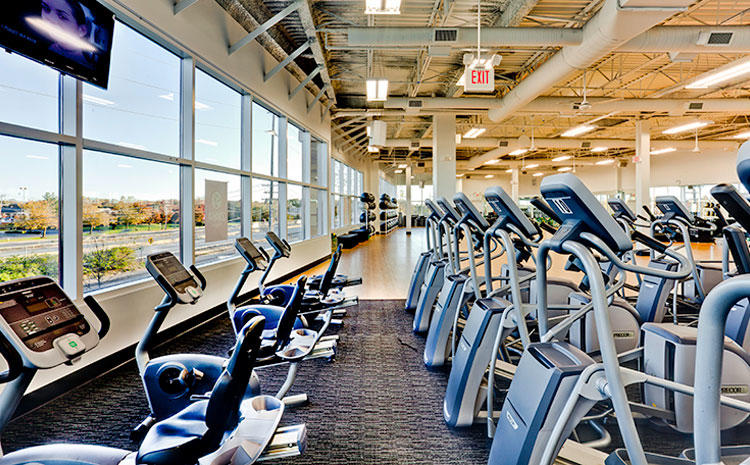  Lucille Roberts- Bay Shore