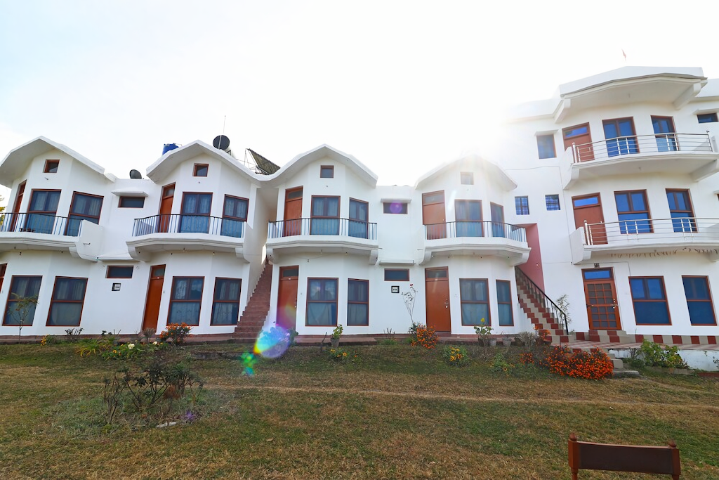 Apical Resort