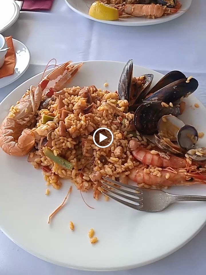 Chiringuito Nido Playa — Videos