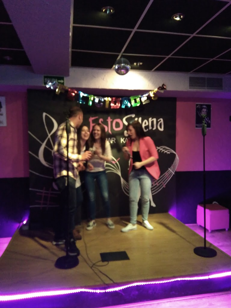 Esto Suena - Bar Karaoke