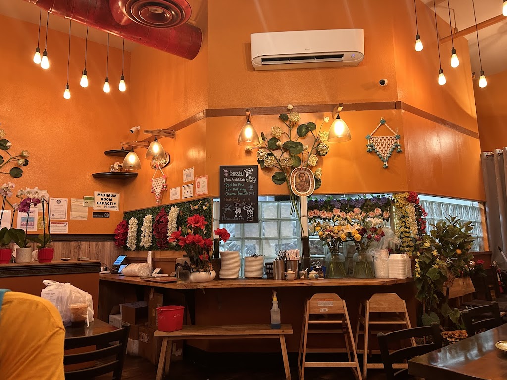 Praya Thai Dining