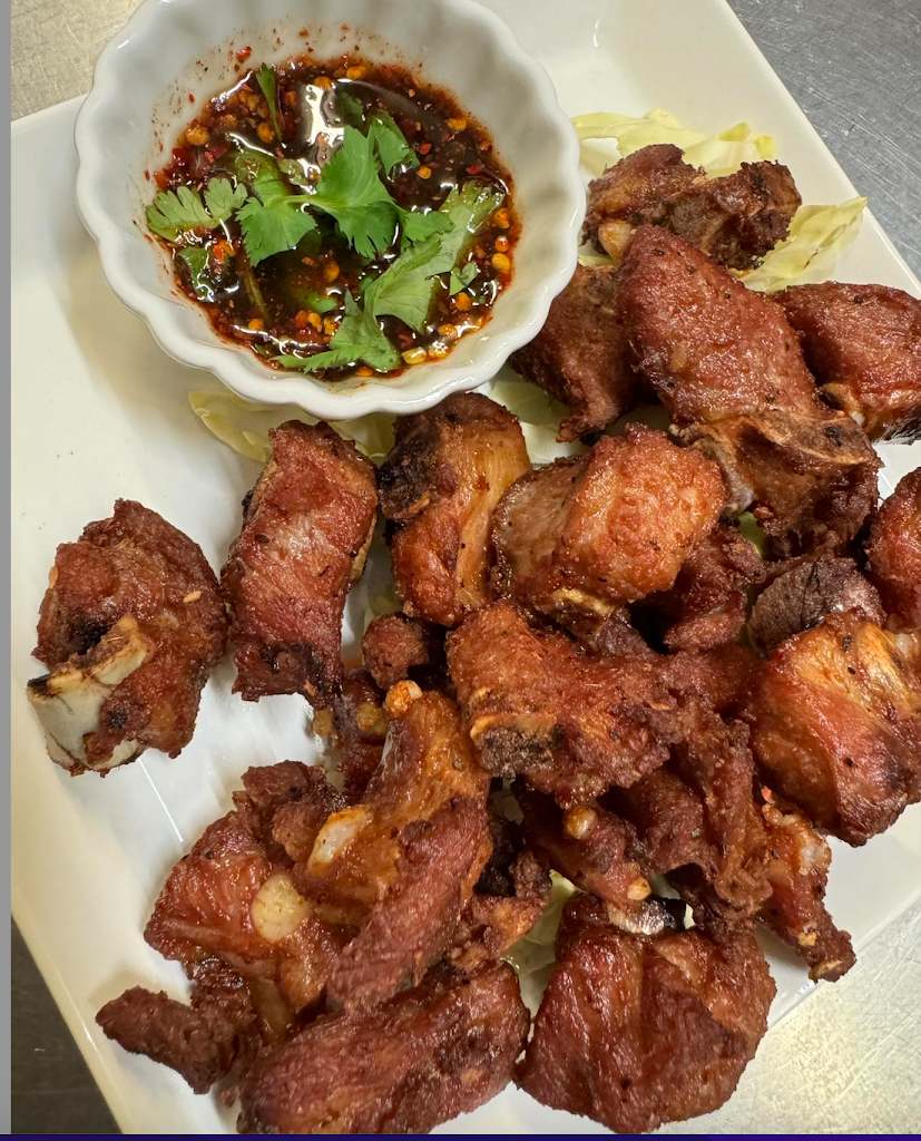 Bhan Thai Lao Restaurant