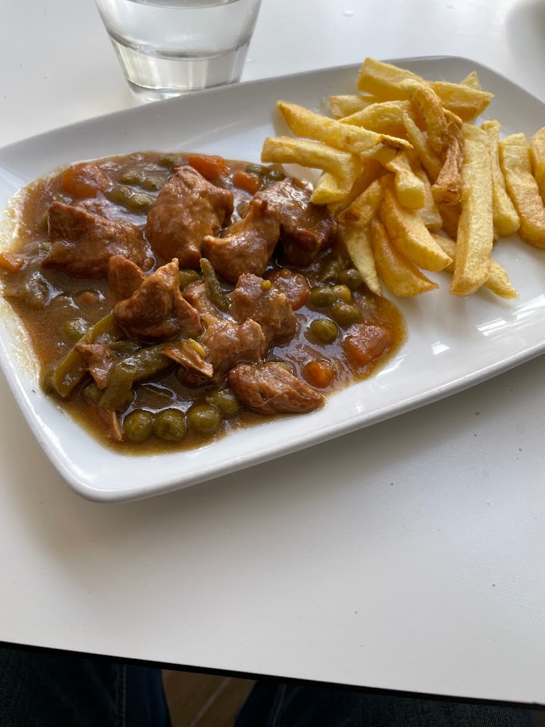 Cerveceria-Cafeteria La Plazuela de Jerez — Papas fritas