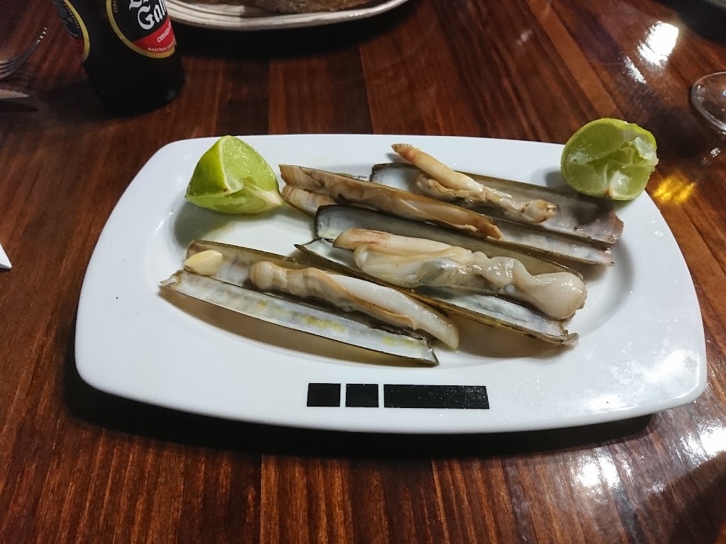 Cafe Breogan Bar — Comida y bebida