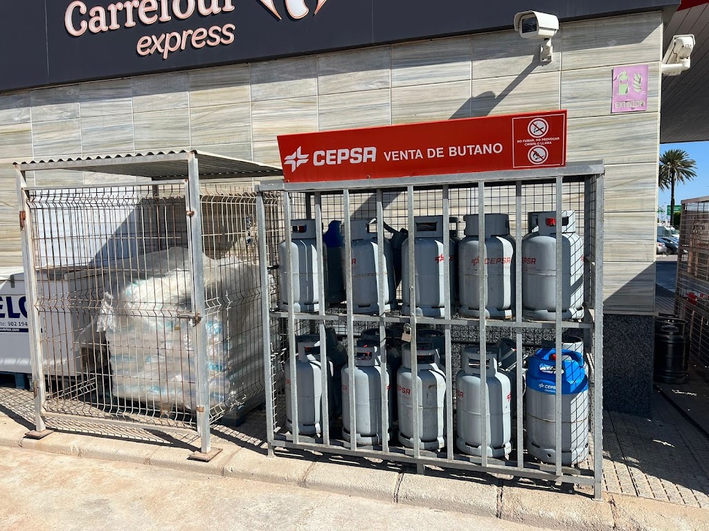 Estacion de servicio Cepsa — Exterior