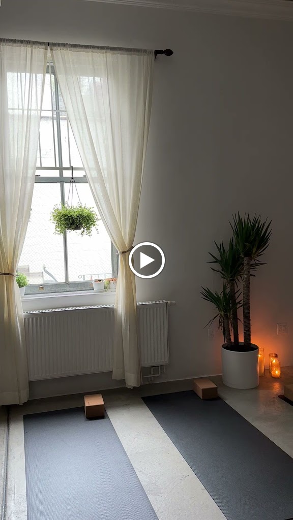  Yoga Space Williamsburg