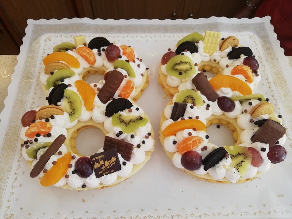 Artepan Ntra. Sra. de las Mercedes — Comida y bebida