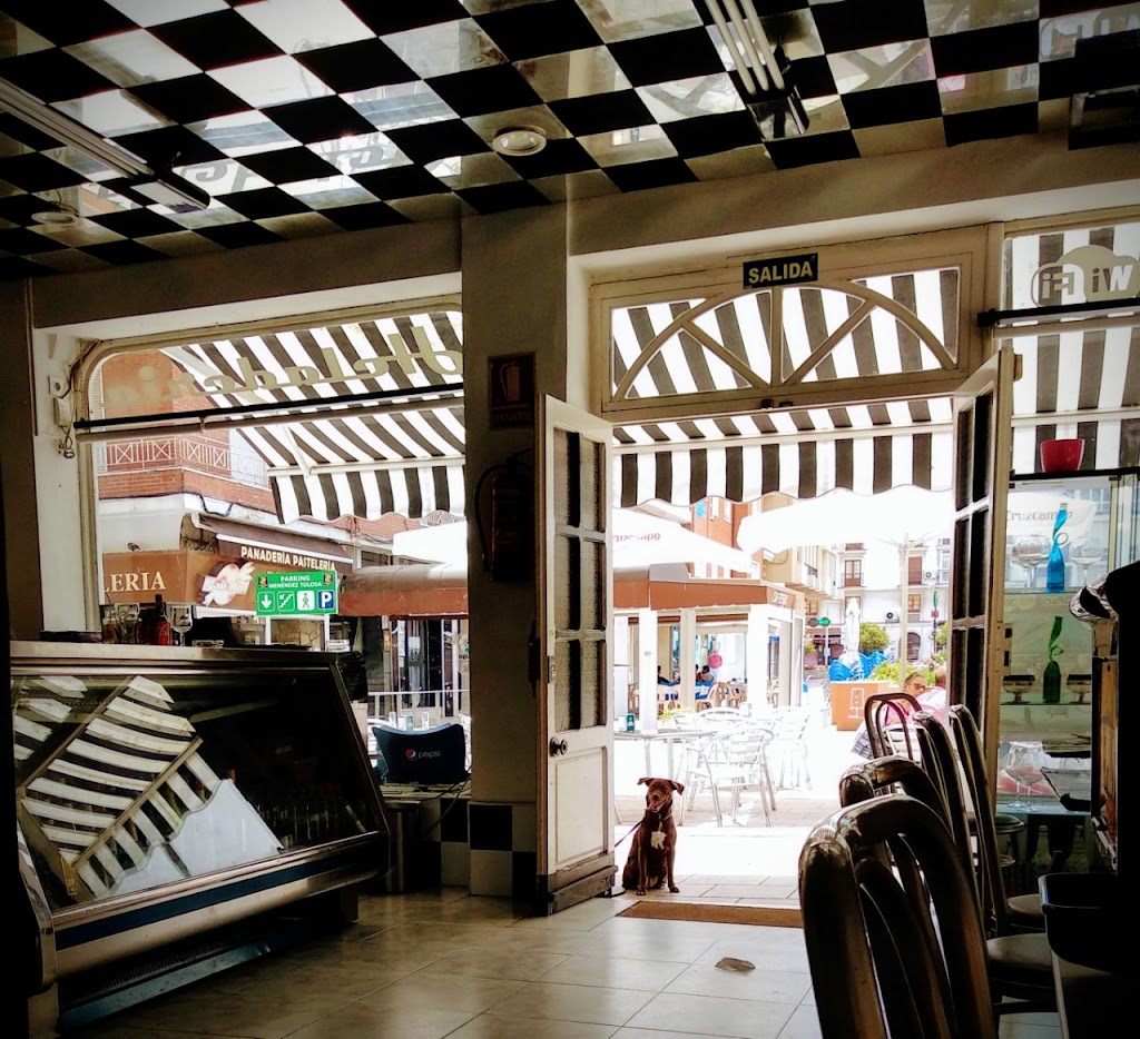 Cafeteria Blanco Y Negro