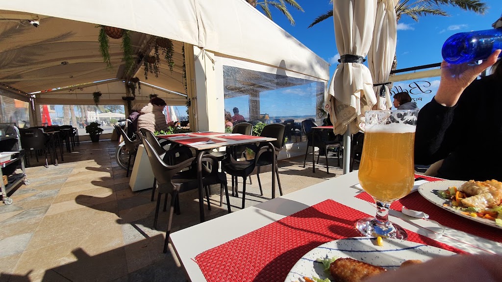 BELLA VITA - ristorante, pizzeria, gelateria — Comida y bebida