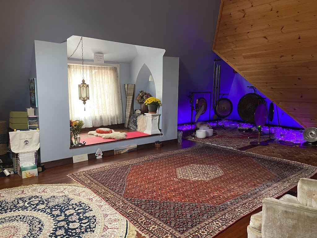  Kundalini Yoga in Detroit