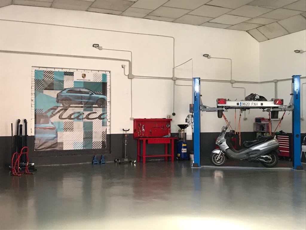 Talleres Dyrveco — Interior