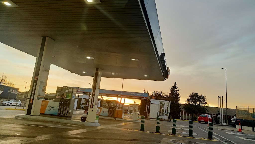 Estacion de Servicio Repsol — Estacion de servicio