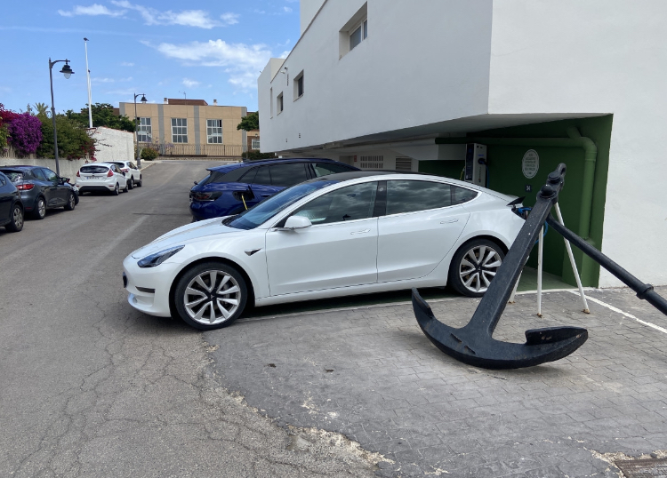 Iberdrola Charging Station