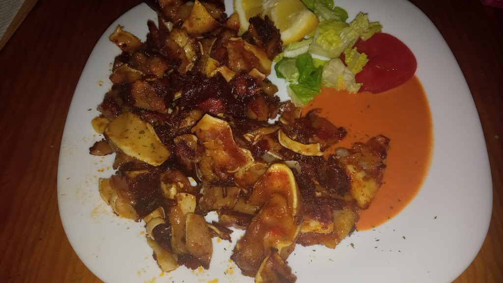 Cafeteria Acuario — Comida y bebida