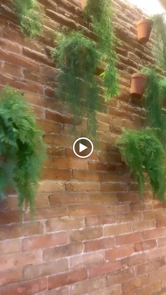 L'Aixeta Sitges — Videos