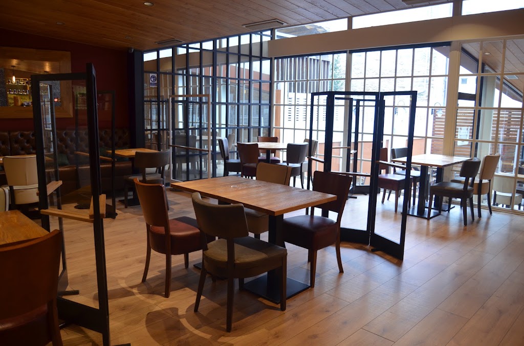 El Papatorio Tapas y Brasas — Ambiente