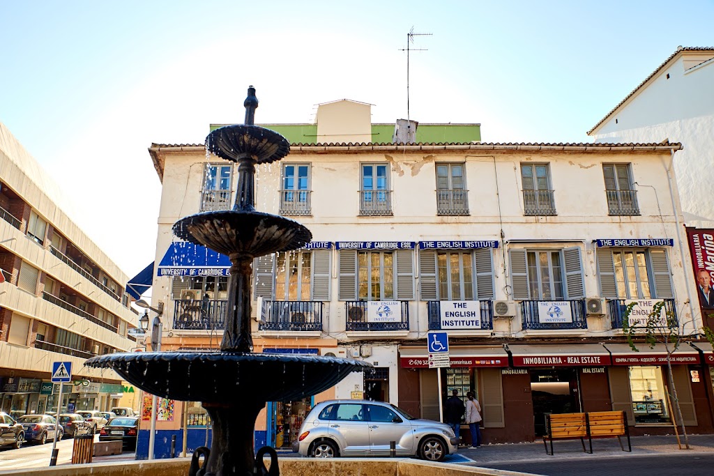 The English Institute :)