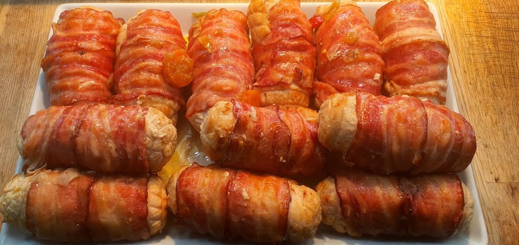 Asador Margari Dos Hermanas — Comida y bebida