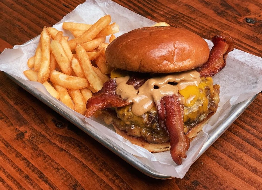  Player 2 Arcade Bar - Green Bay