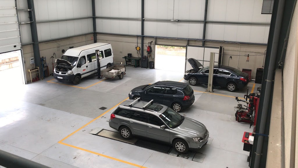 Taller Electromecanico Acebo y Montes — Del propietario