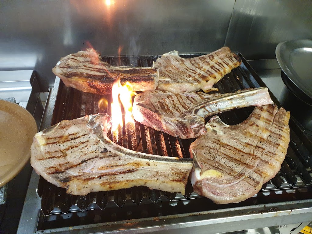 Bar Restaurant El Tast — Comida y bebida