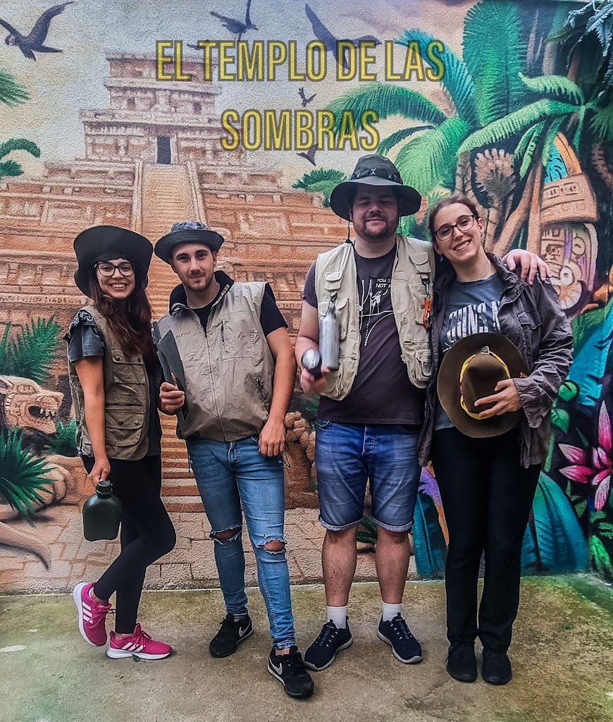 CLUEMAZE - ESCAPE ROOM BLANES