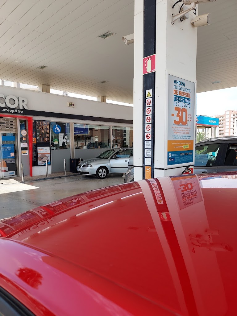 Estacion de Servicio Repsol — Estacion de servicio