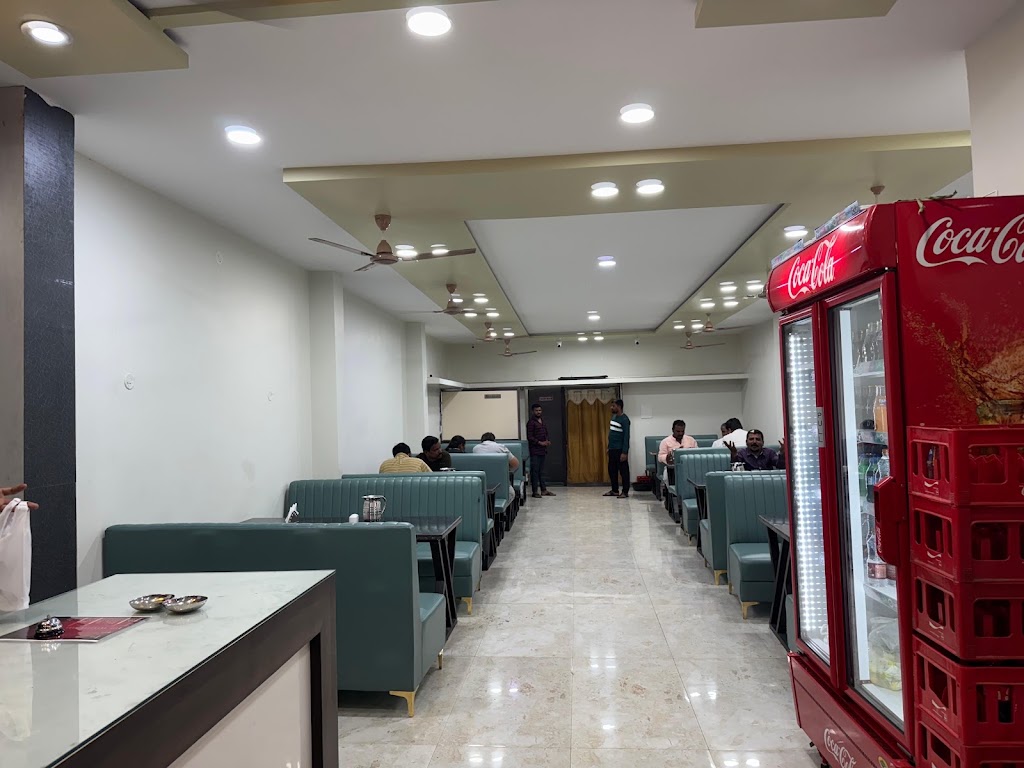 Jagdamba Maratha Family Restaurant Chaddi Hotel