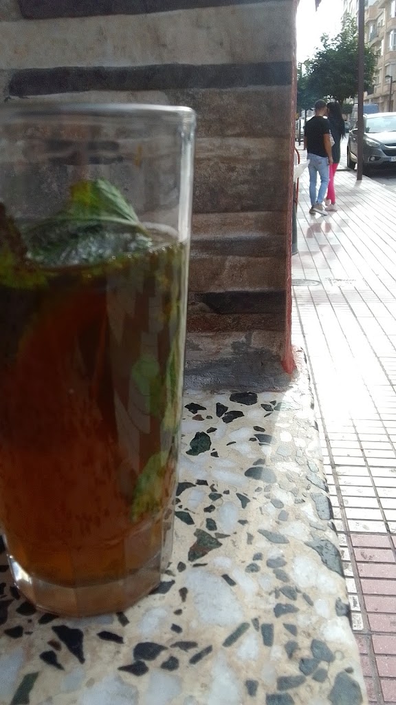 Bar Gandia — Comida y bebida