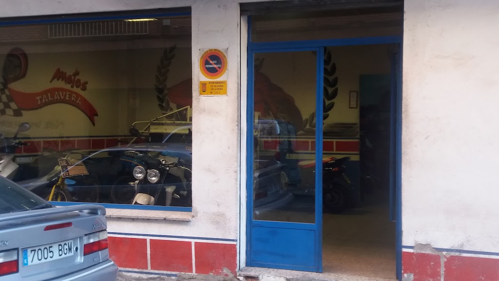Motos Talavera — Exterior