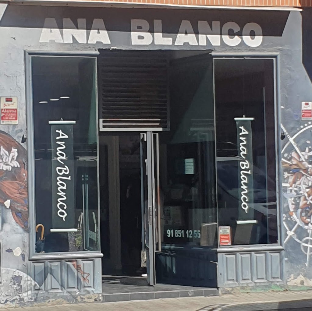 Ana Blanco Estilistas — Exterior