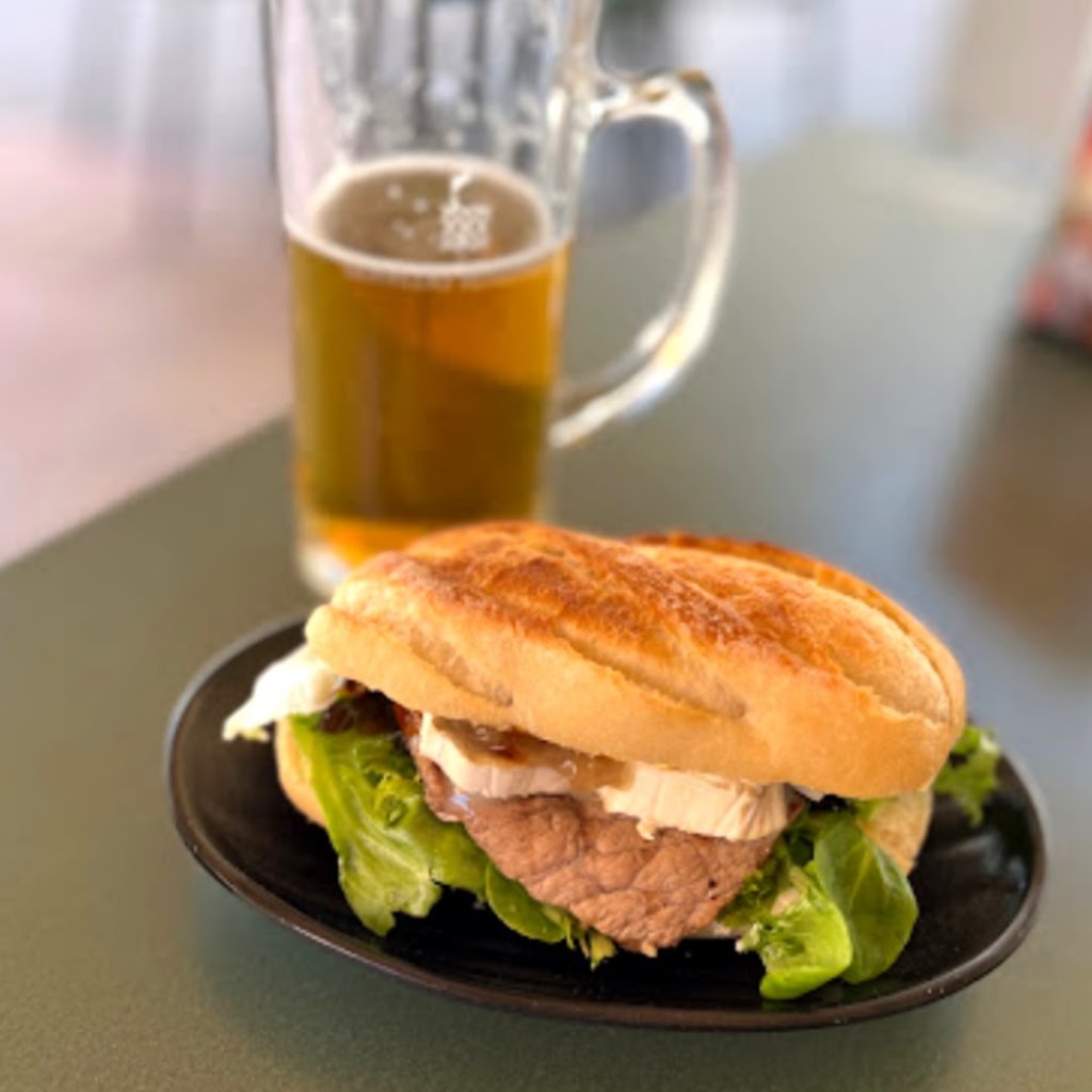 Bar Rio Retiro — Comida y bebida