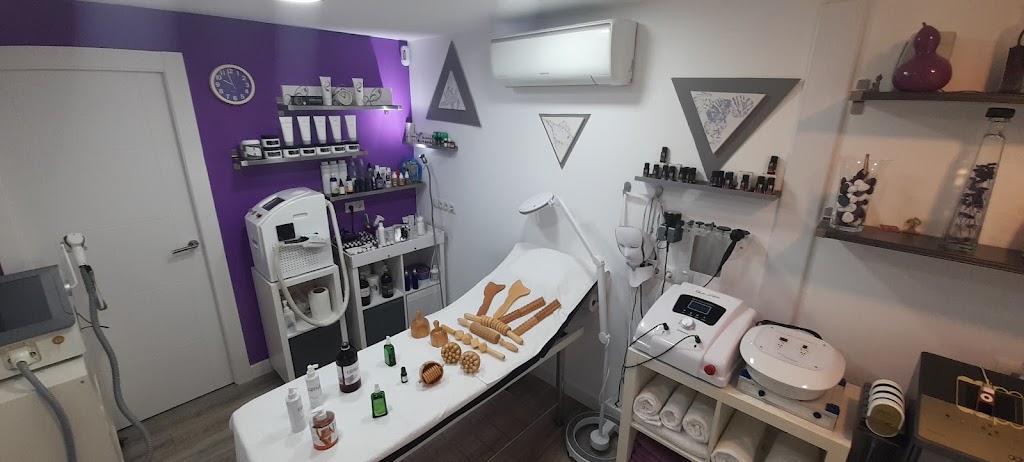 CENTRO ESTETICA BELLEZA MARGA TRAPERO LIMPIEZA CUTIS FACIAL TRATAMIENTOS CORPORALES VILLAVICIOSA DE ODON ALCORCON — Interior