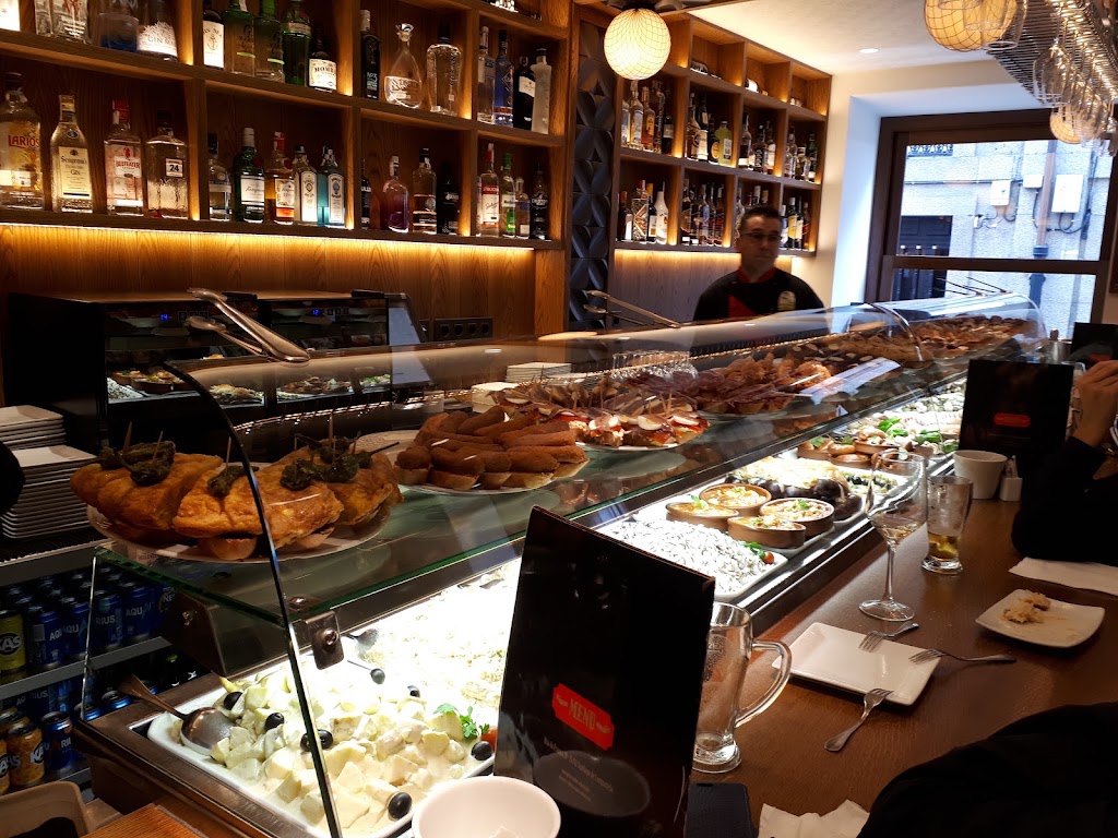 Bar Trafalgar — Ambiente